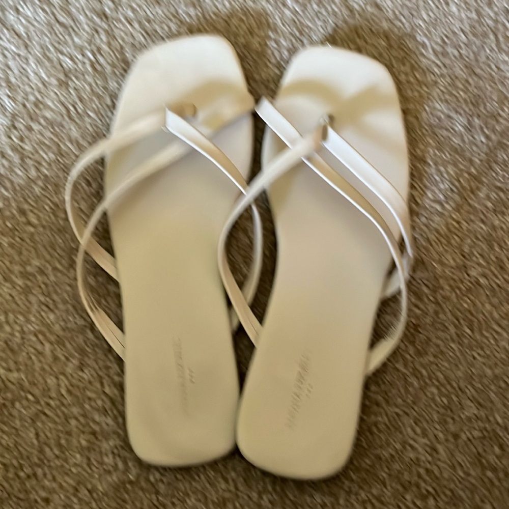 Banana Republic cream sandals